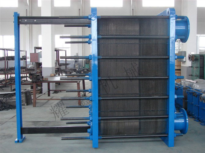 LQGϵ�д�����s��